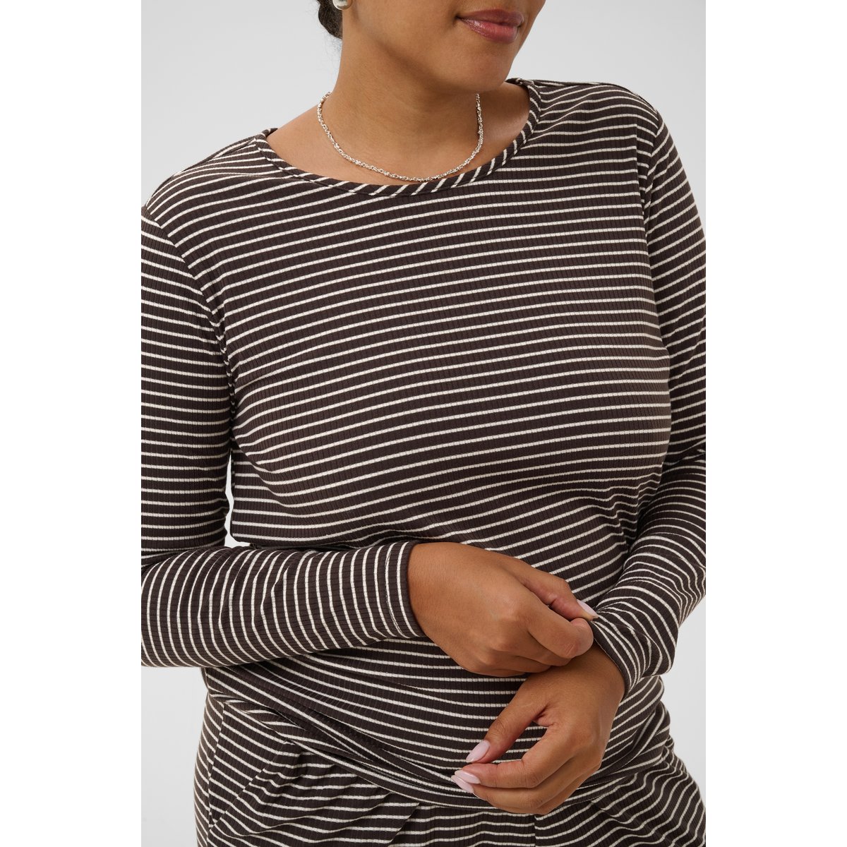 T-shirt à manches longues marron blanc coffee bean/chalk stripe, KAFFE CURVE
