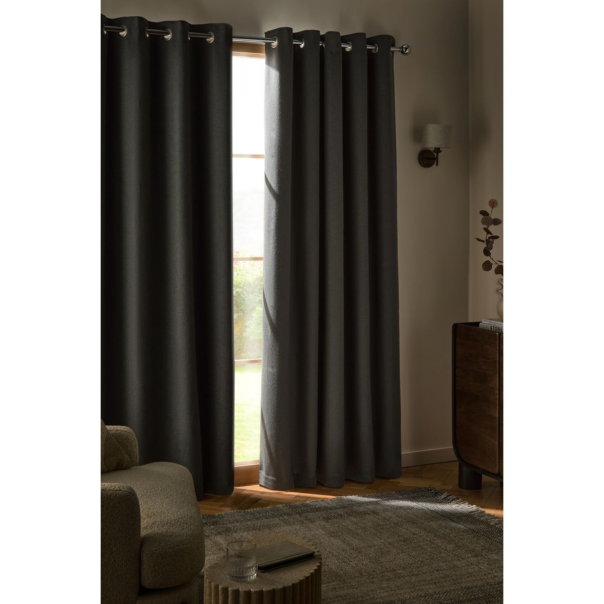 Rideaux doublés en lin mélangé tissé et doux gris anthracite, NEXT