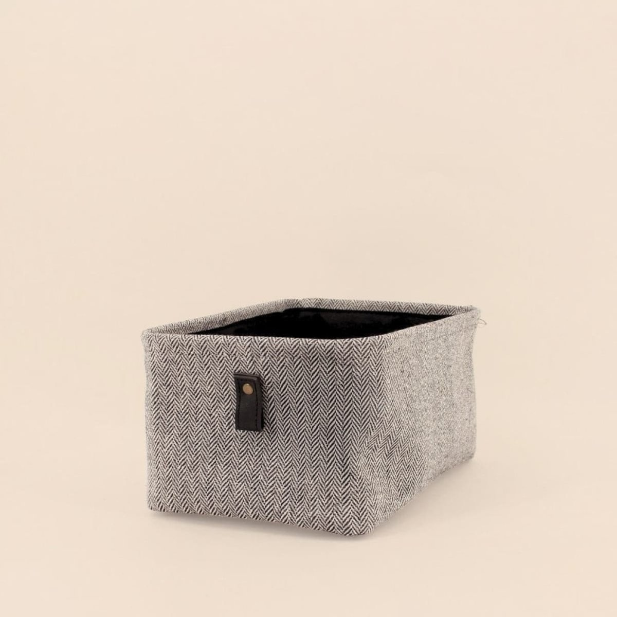 Panier rectangulaire à chevrons 31x21x15cm gris foncé, ORNAMI