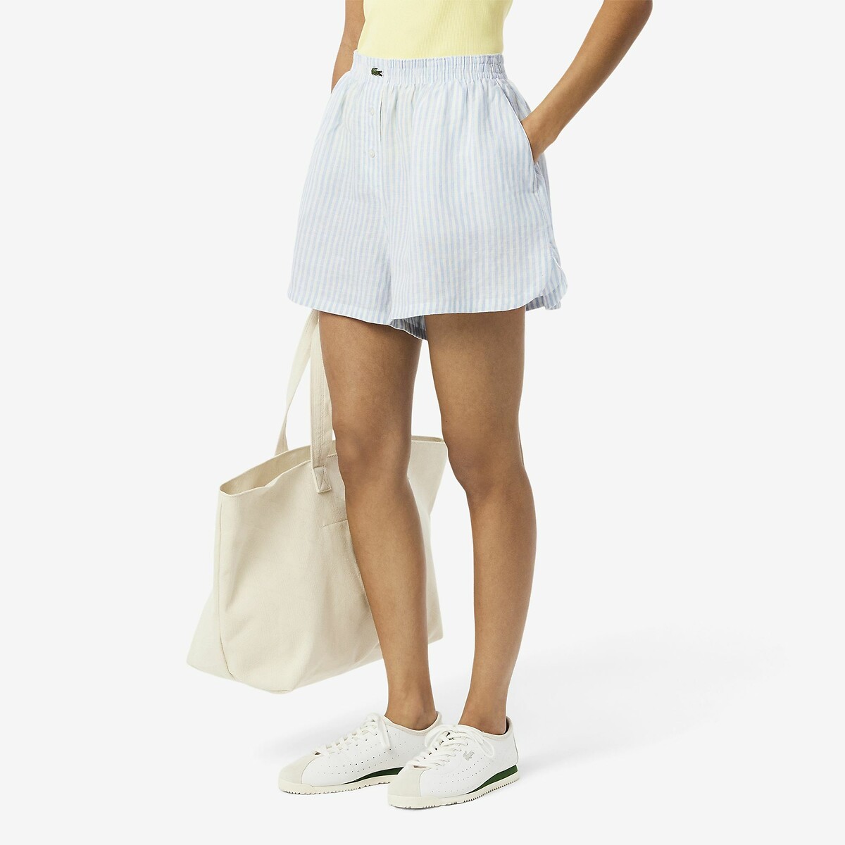 Short court en lin bleu clair, LACOSTE