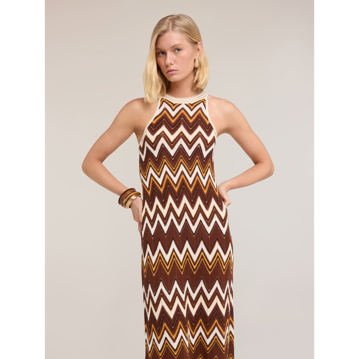 Robe longue travaillée marron, MOTIVI