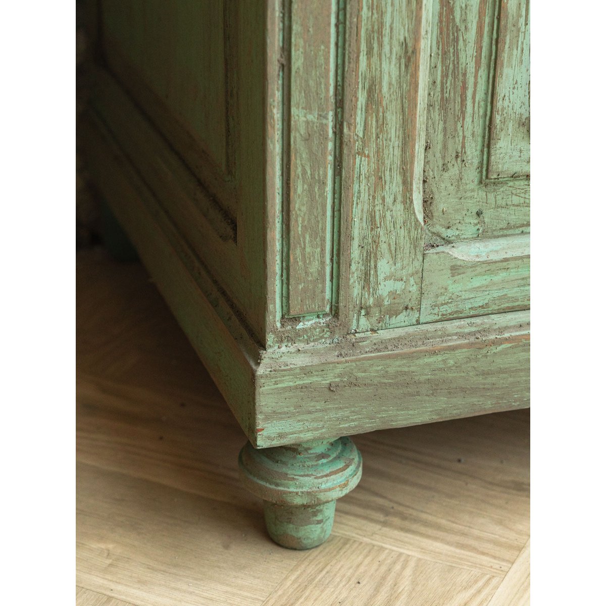 Armoire en bois Blandine N°441 - Bon état vert, DEBONGOUT