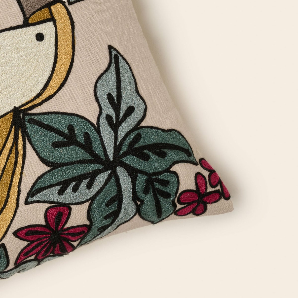 Housse De Coussin en Coton rebrodé de point de chaînette au motif animalier TUCANA naturel et multicolore, MADURA