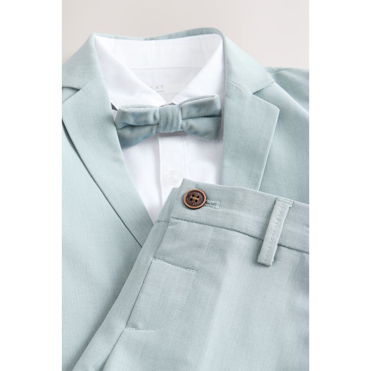 Blazer, chemise, pantalon et nœud papillon bleu, NEXT