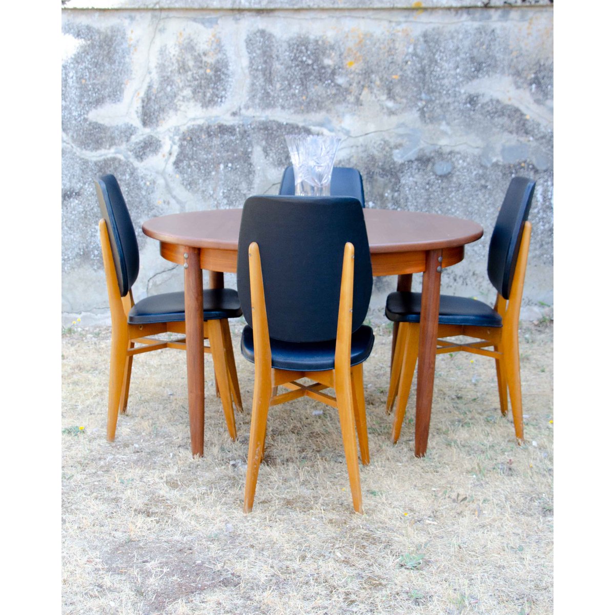 Table à manger extensible pour 4 à 8 convives Karla N°1216 - Bon état bois clair, DEBONGOUT