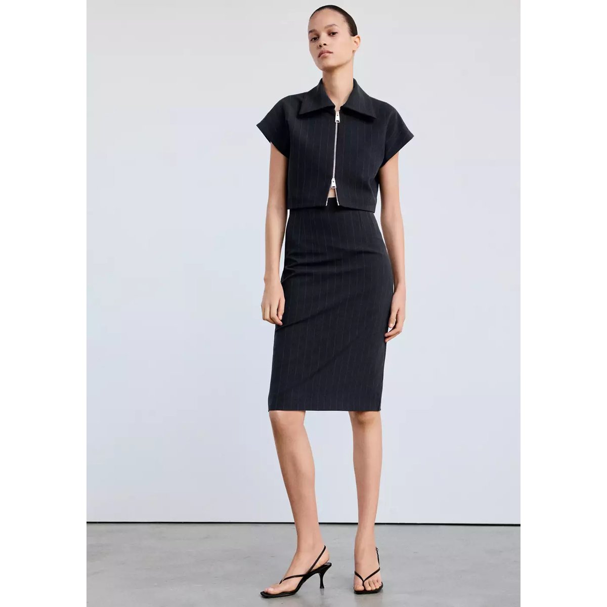 Jupe midi fines rayures bleu marine, MANGO
