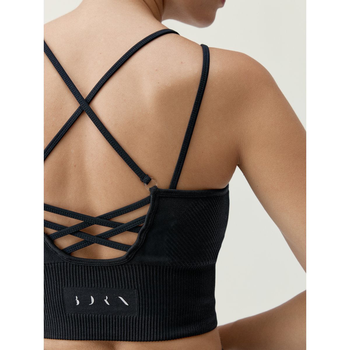 Brassière de Sport Seamless Fixation Moyenne INDIA noir, BORN
