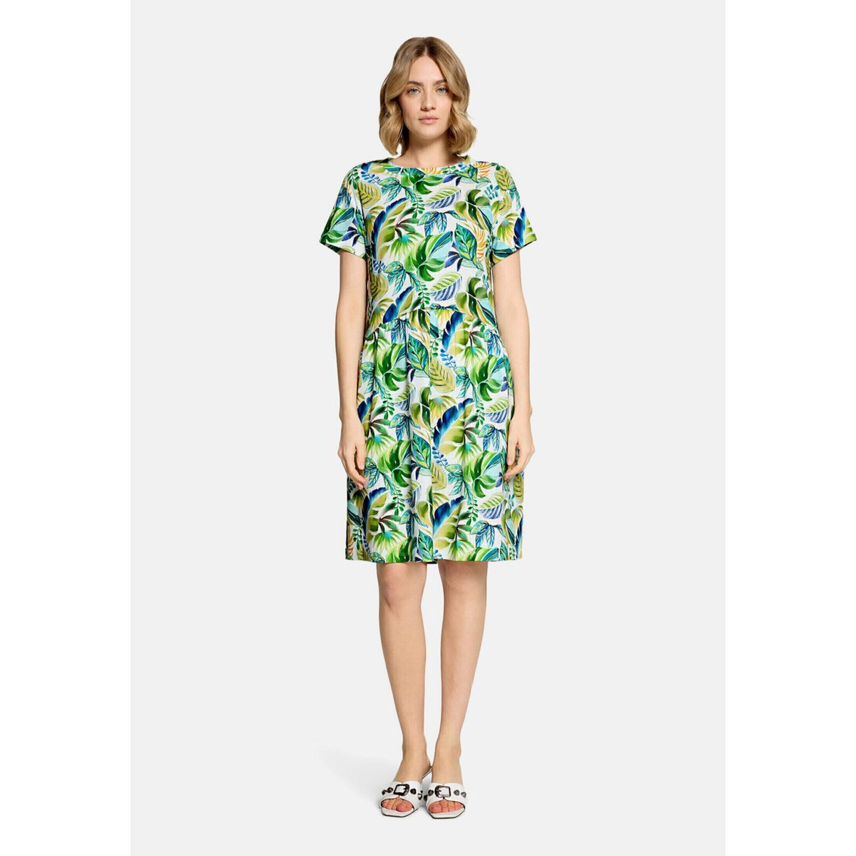 Robe casual à poches extérieures nature/green, CARTOON