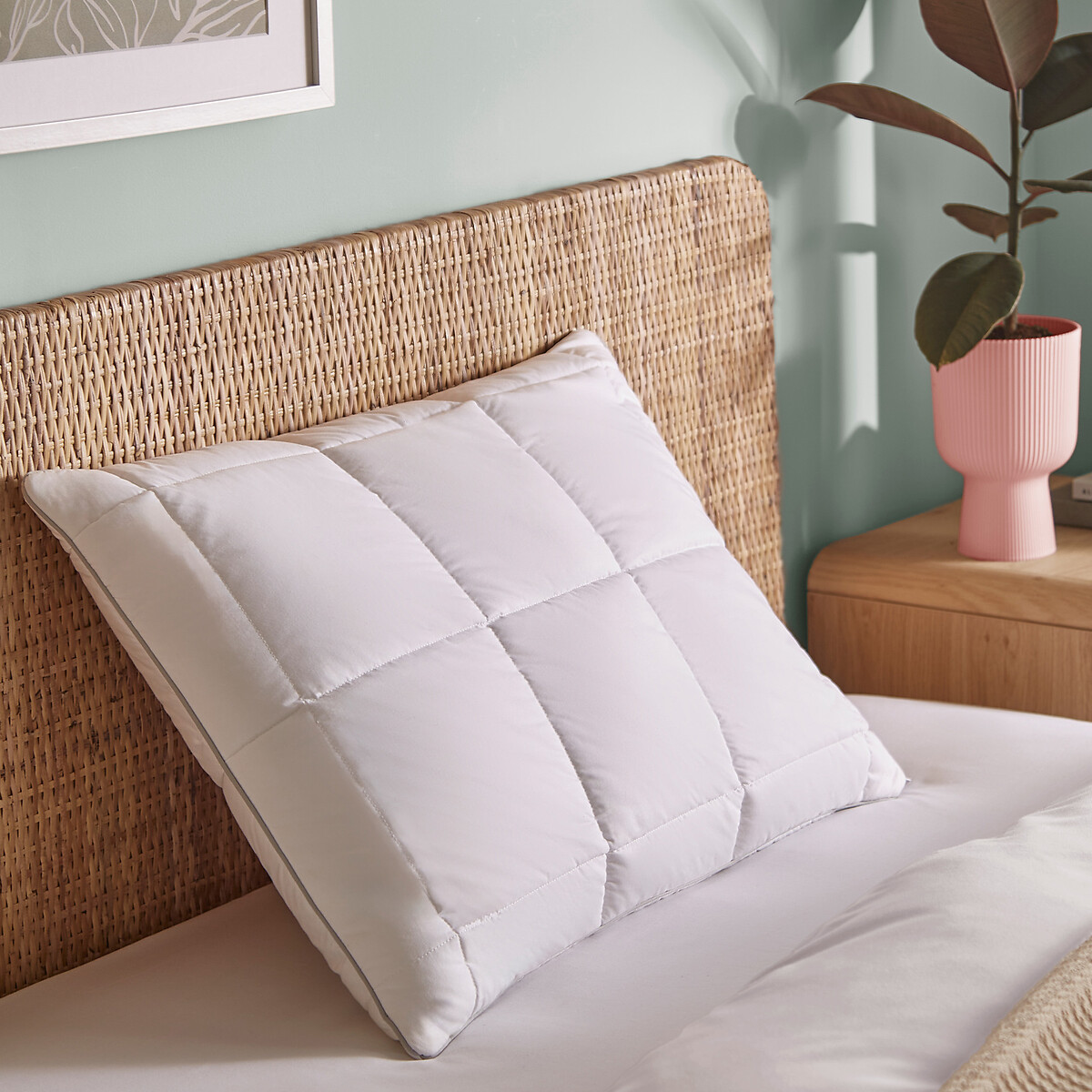 Natural Latex Foam Pillow white, THE FINE BEDDING COMPANY
