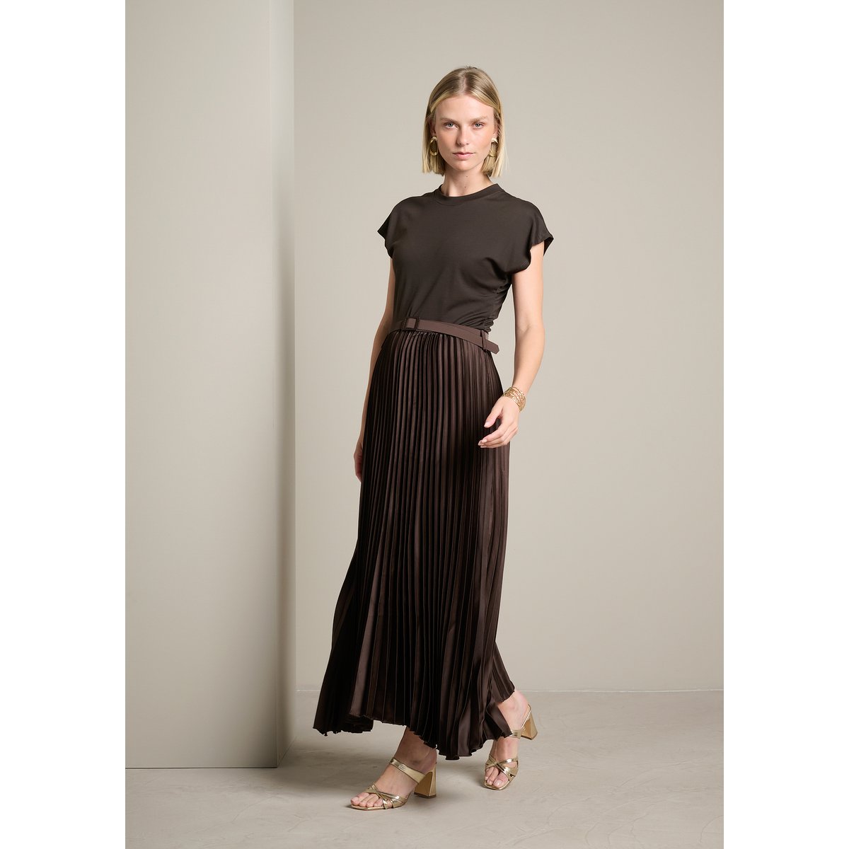 Robe midi plissée bimatière brun fonce chocolate, LOLALIZA