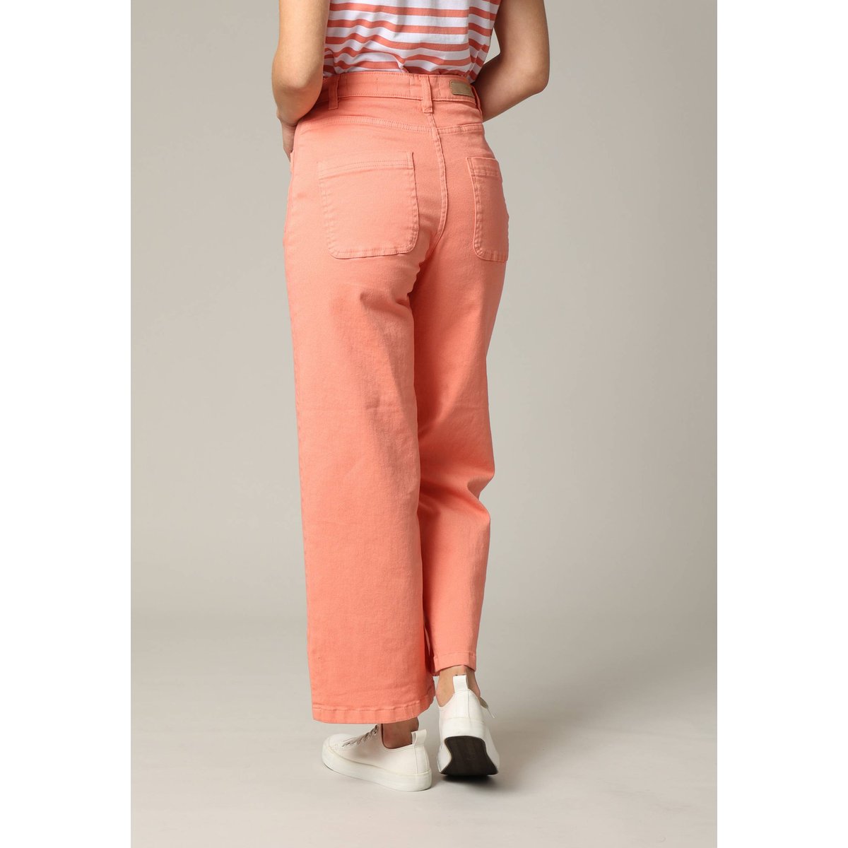 Jean taille haute coupe large en denim noir LILOO pink, DEELUXE