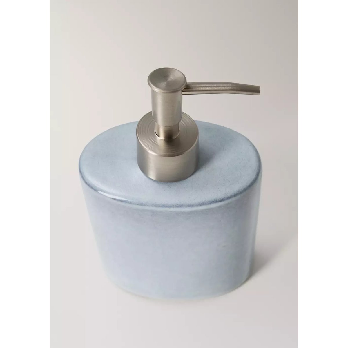 Distributeur de savon ovale en céramique bleu ciel, MANGO HOME