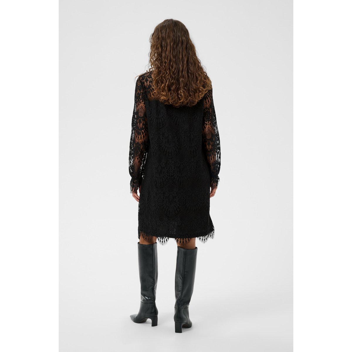 Robe noir, CULTURE