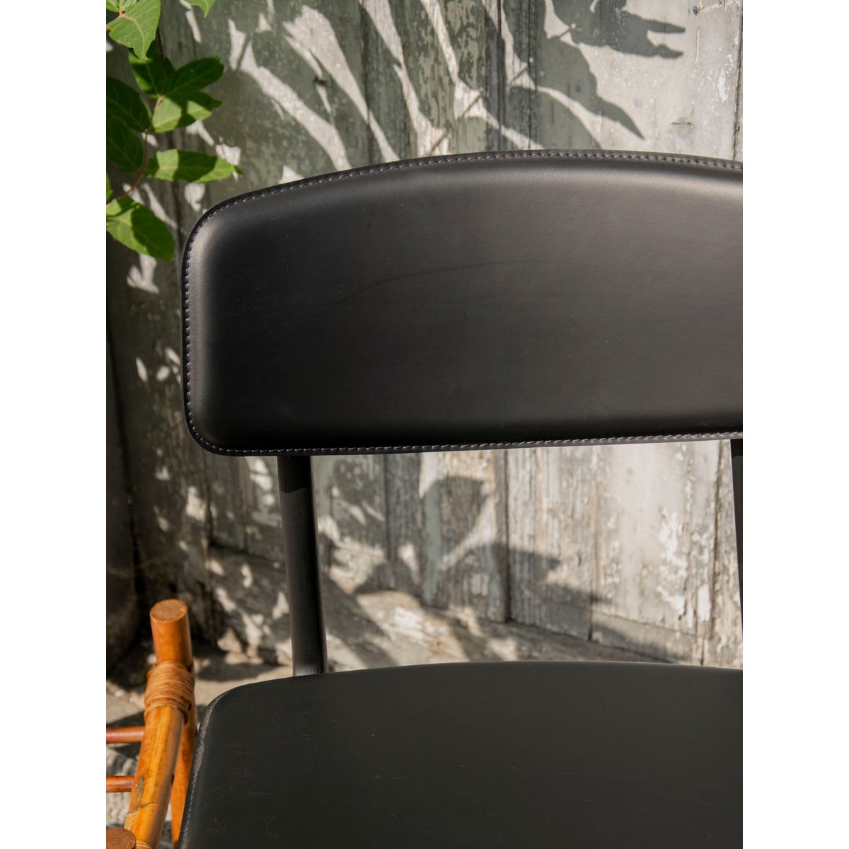 Chaise contemporaine italienne Alma N°1753 - Bon état noir, DEBONGOUT