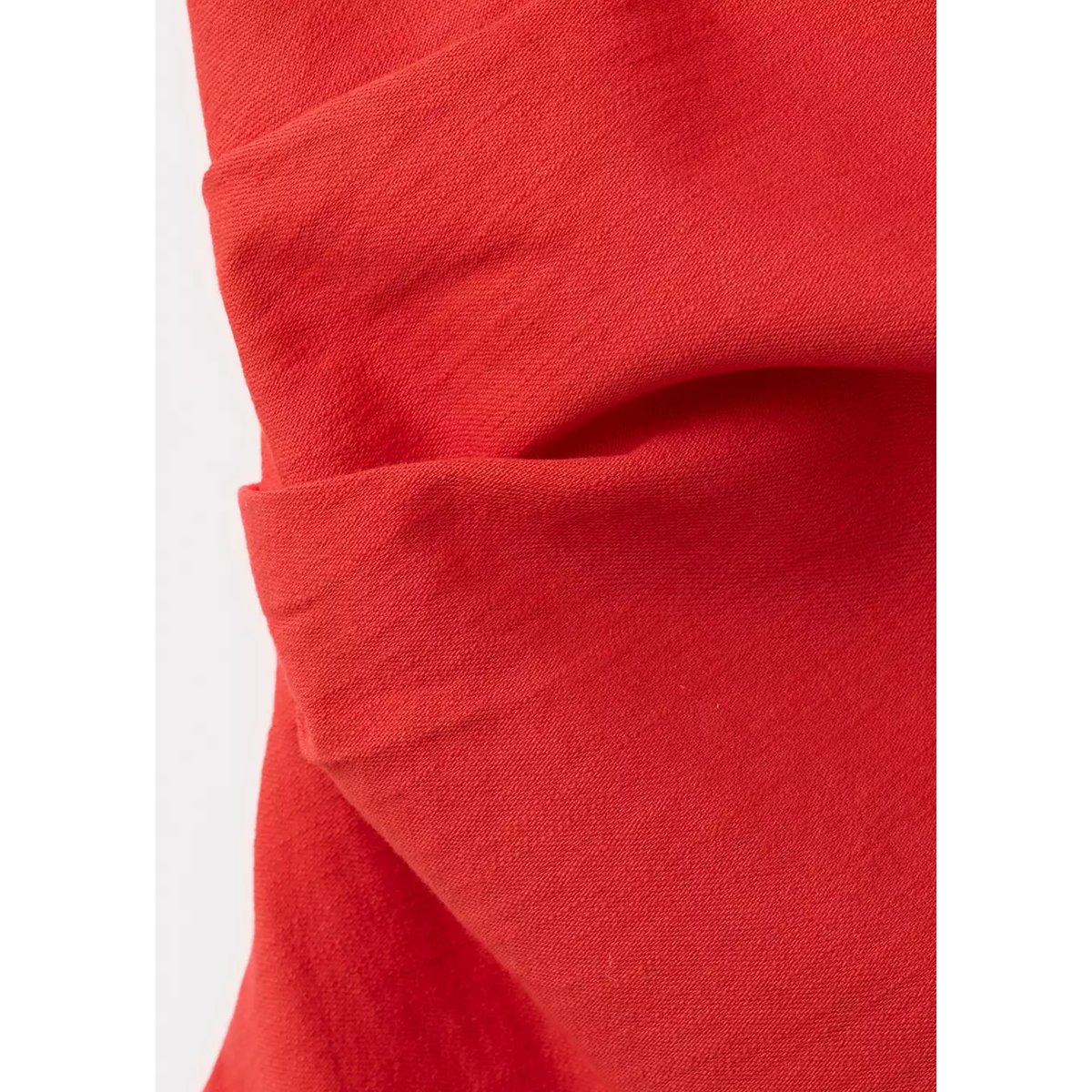 Top asymétrique détail drapé rouge, MANGO