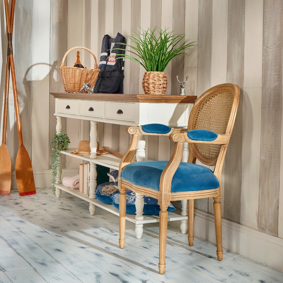 Fauteuil de table style classique en hévéa, cannage et velours MEDAILLON bleu orage, ROBIN DES BOIS