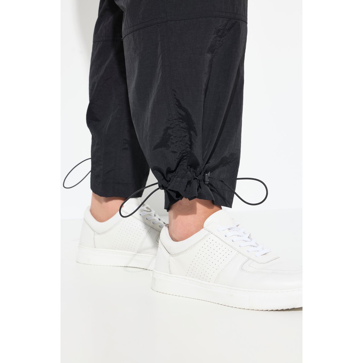 Pantalon cargo jambe large noir, ULLA POPKEN