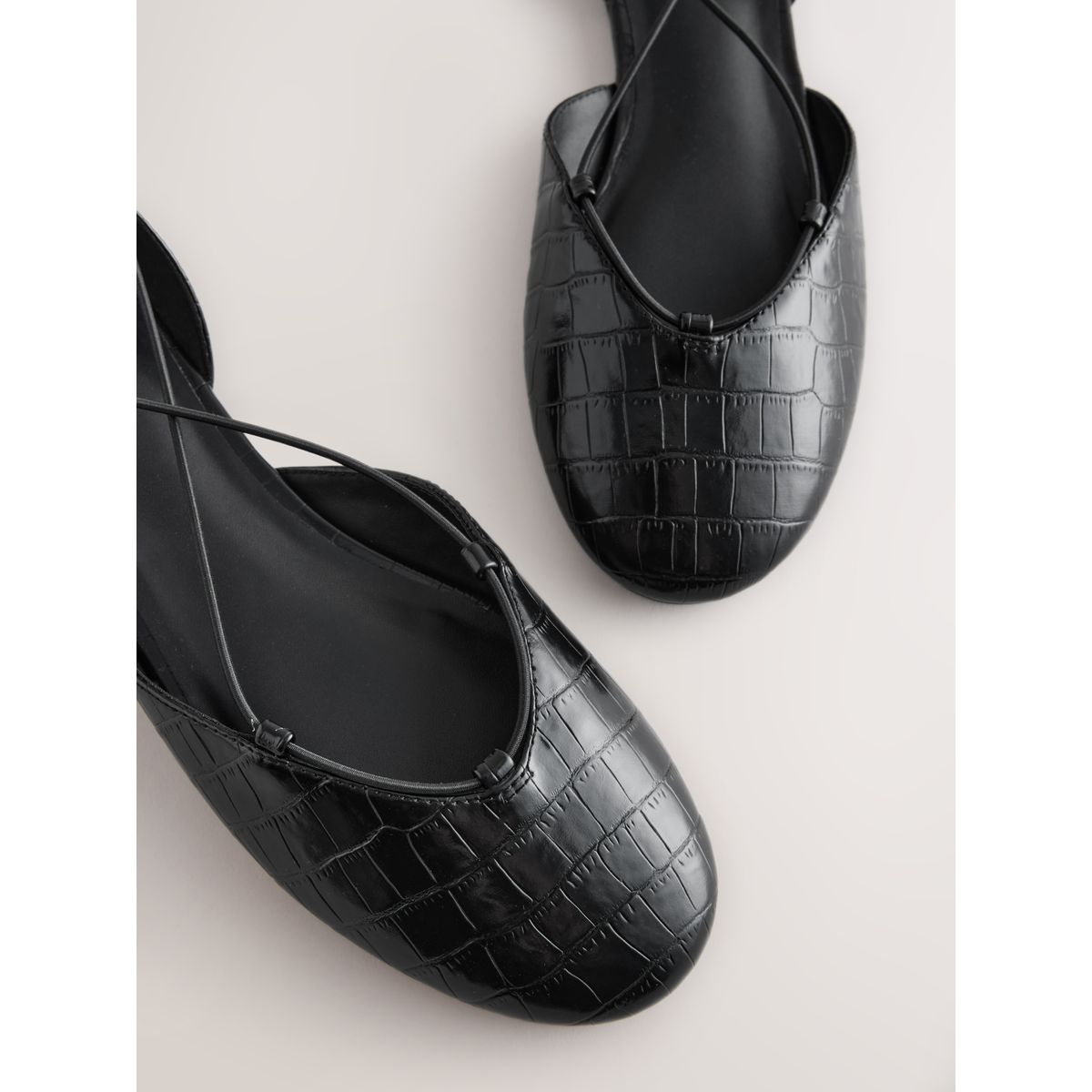 Chaussures ghillies plates en deux parties noir, NEXT