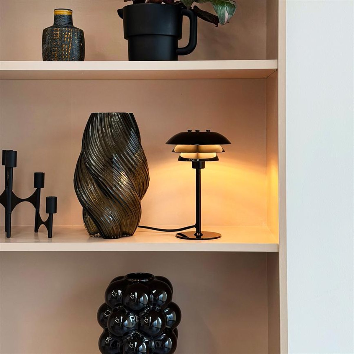 Lampe de table SIXTEEN noir, DYBERG LARSEN
