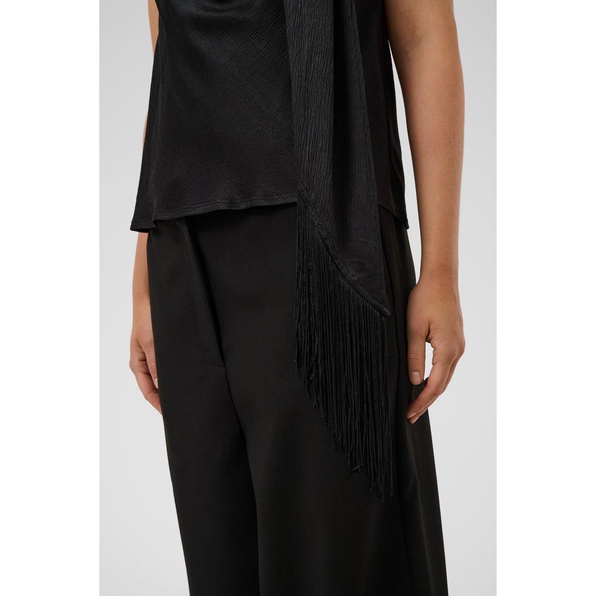 Blouse à manches longues noir black, SOAKED IN LUXURY