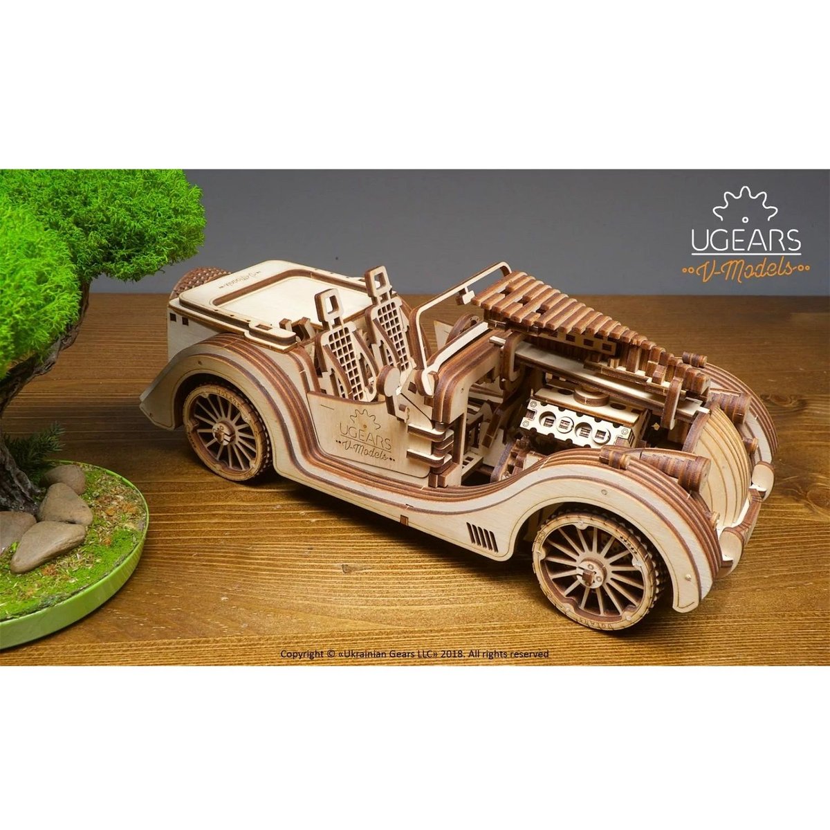 Puzzle 3D Roadster VM-01 beige, UGEARS