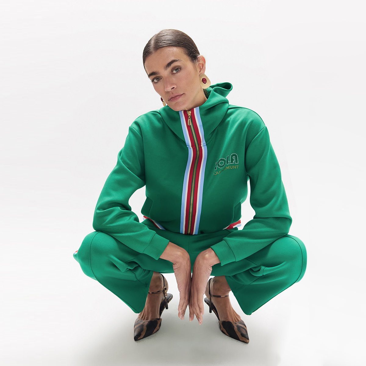 Sweat zippé à capuche et bande tricolore vert clair, LOLA CASADEMUNT