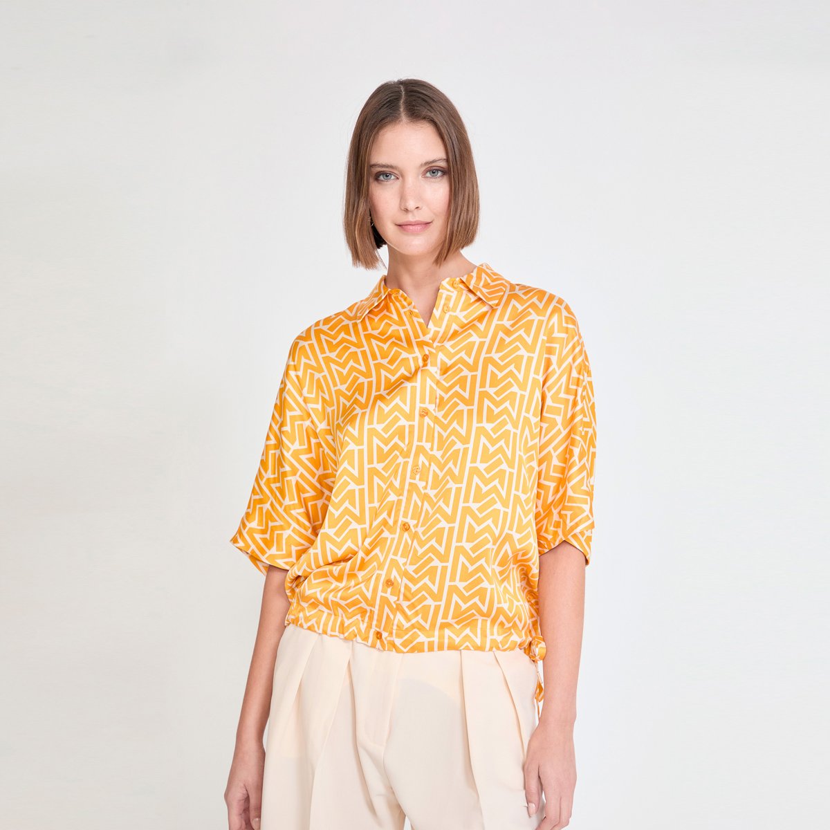 Chemise fluide imprimée avec lien de resserrage sur la taille jaune, LOLA CASADEMUNT