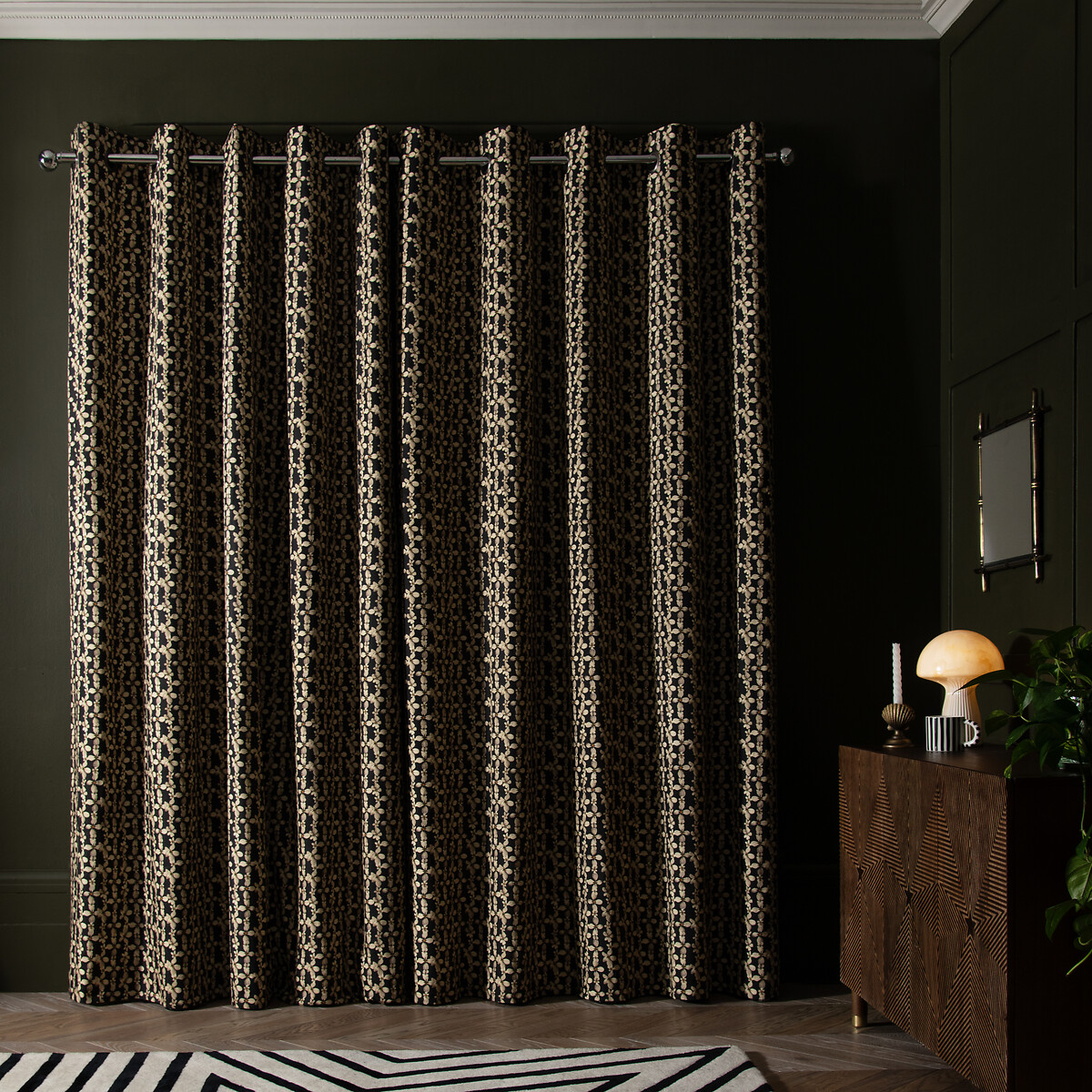 Midnight Daisy Eyelet Curtains black, ROCKETT ST GEORGE