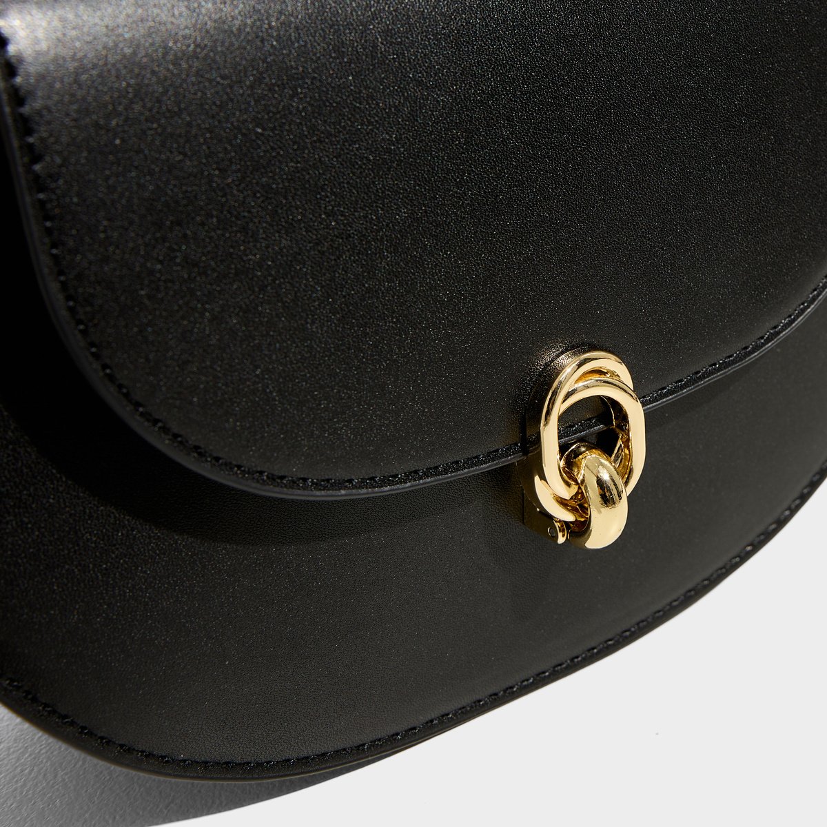 Sac bandoulière demi-lune noir, GRAIN DE MALICE