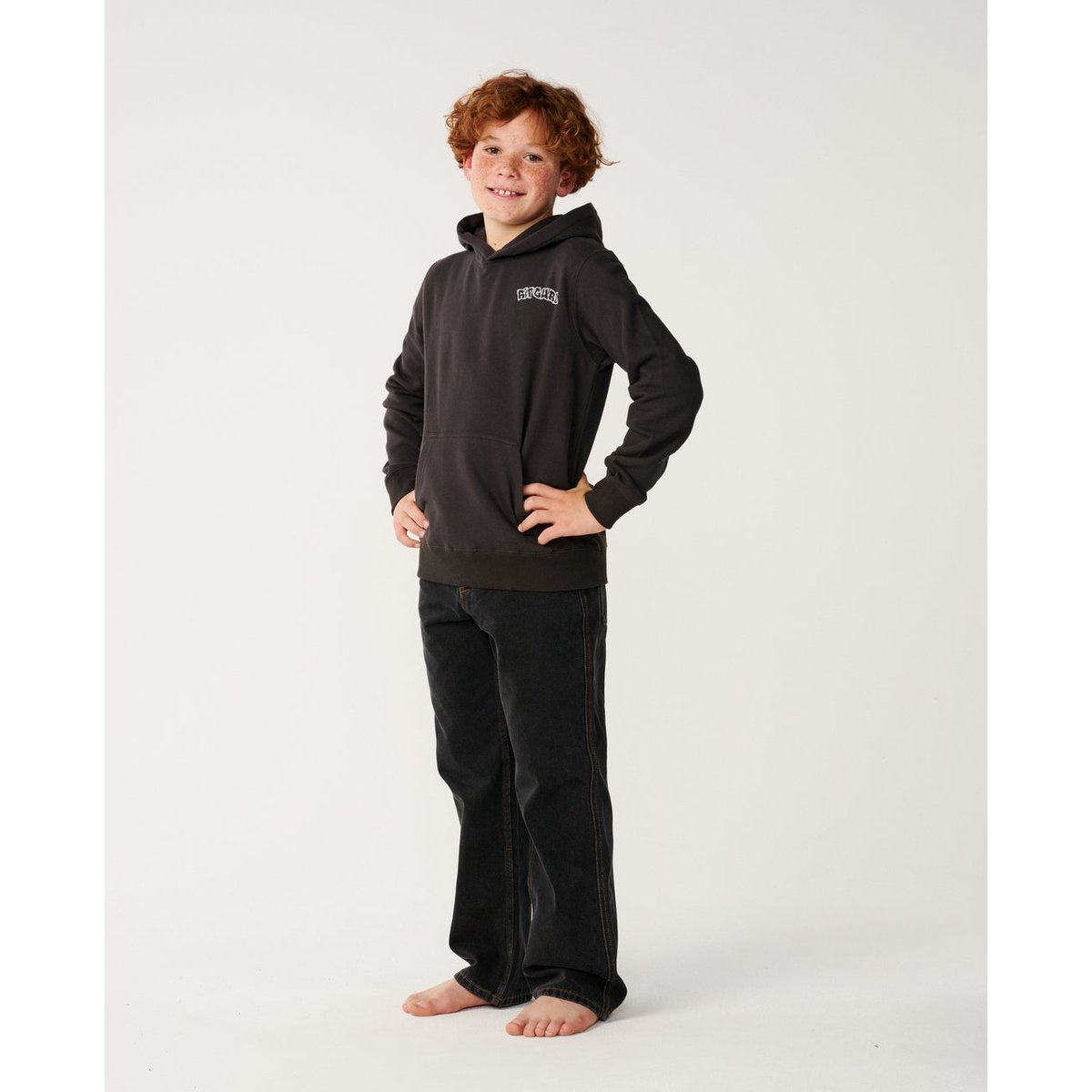 Sweat à capuche enfant SURF Shack Art washed black, RIP CURL