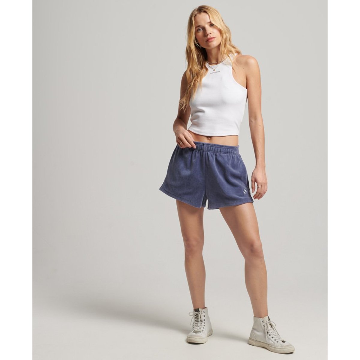 Short en velours à logo S bleu gris grès, SUPERDRY