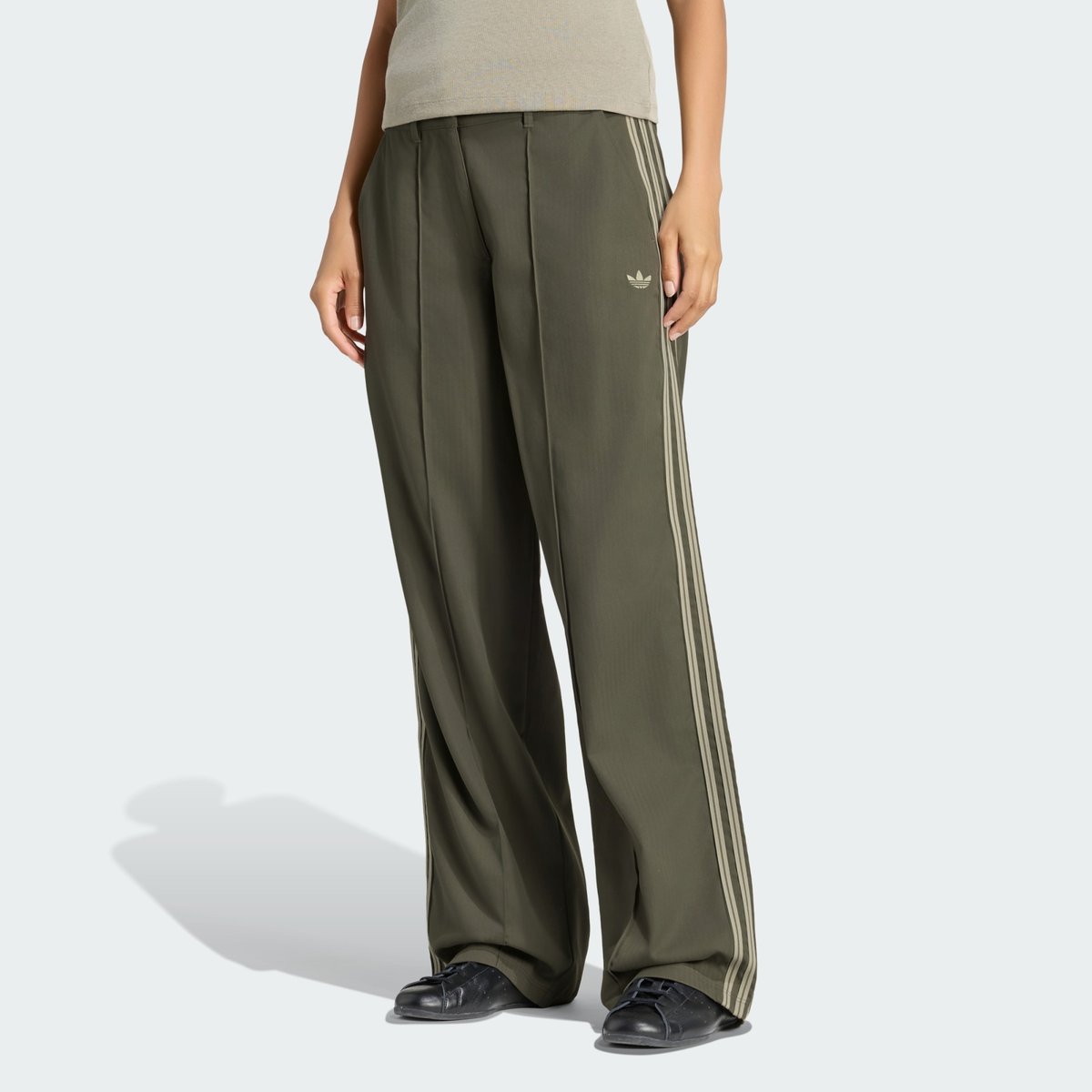 Pantalon De Survêtement Firebird Pantalon De Survêtement Firebird branch / silver pebble, adidas Originals