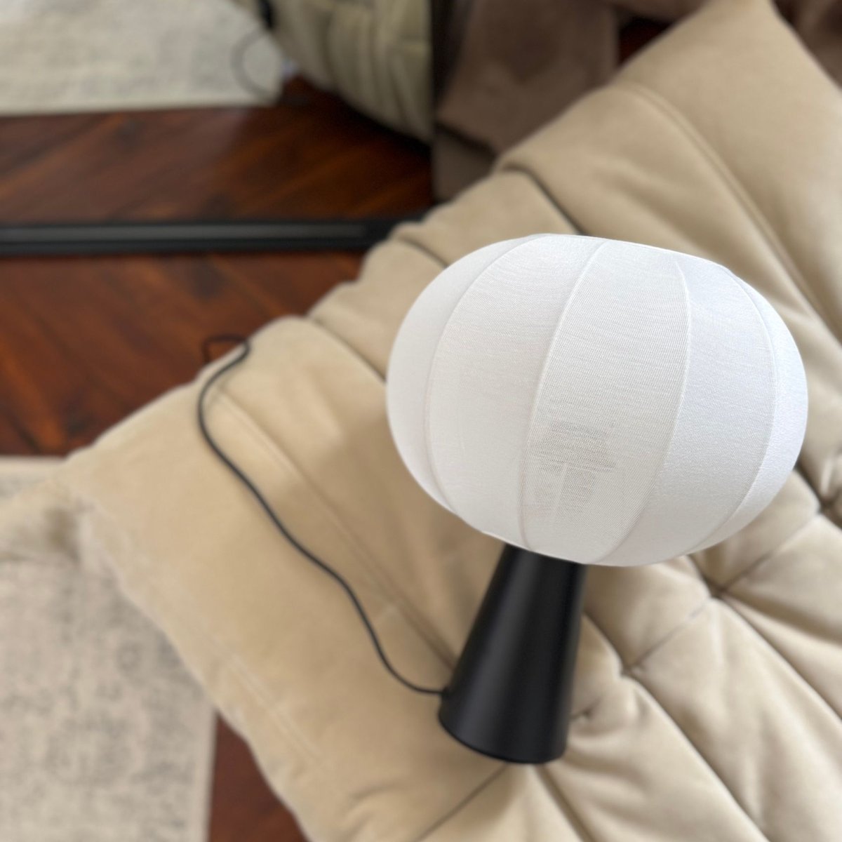 Lampe à poser en acier abat-jour en coton TOBIE noir, ATMOSPHERA