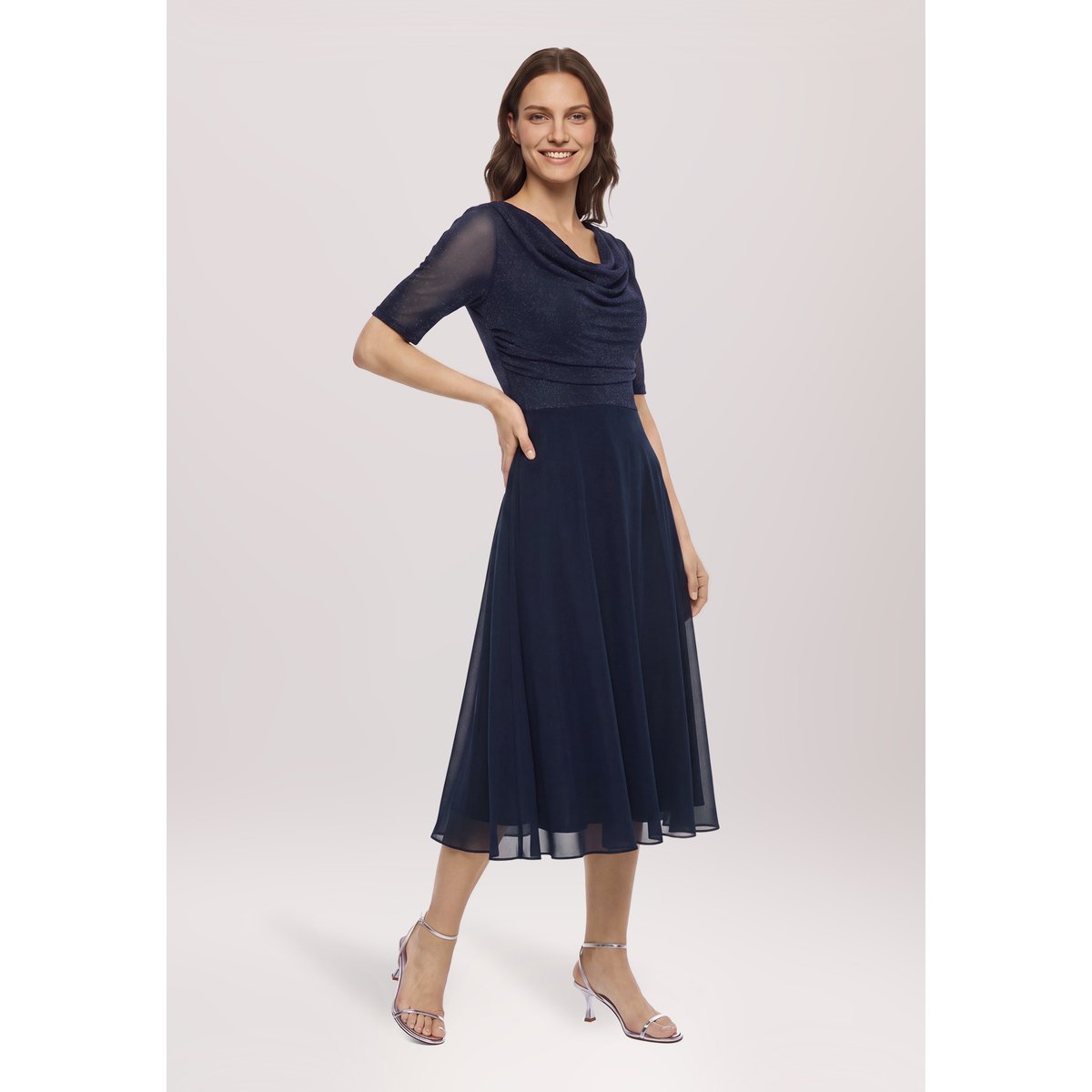 Robe de cocktail au look scintillant night sky, VERA MONT