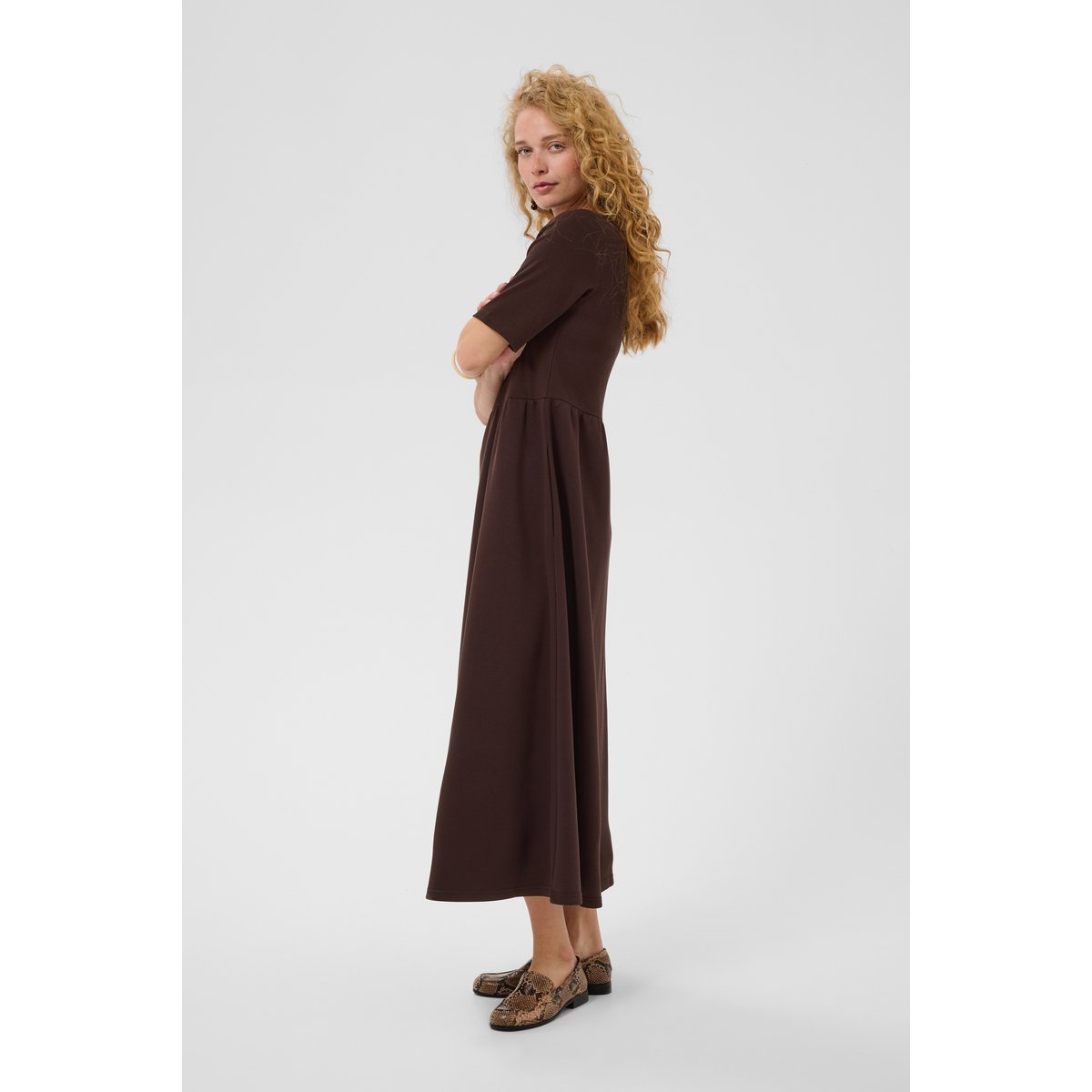Robe marron coffee bean, CULTURE