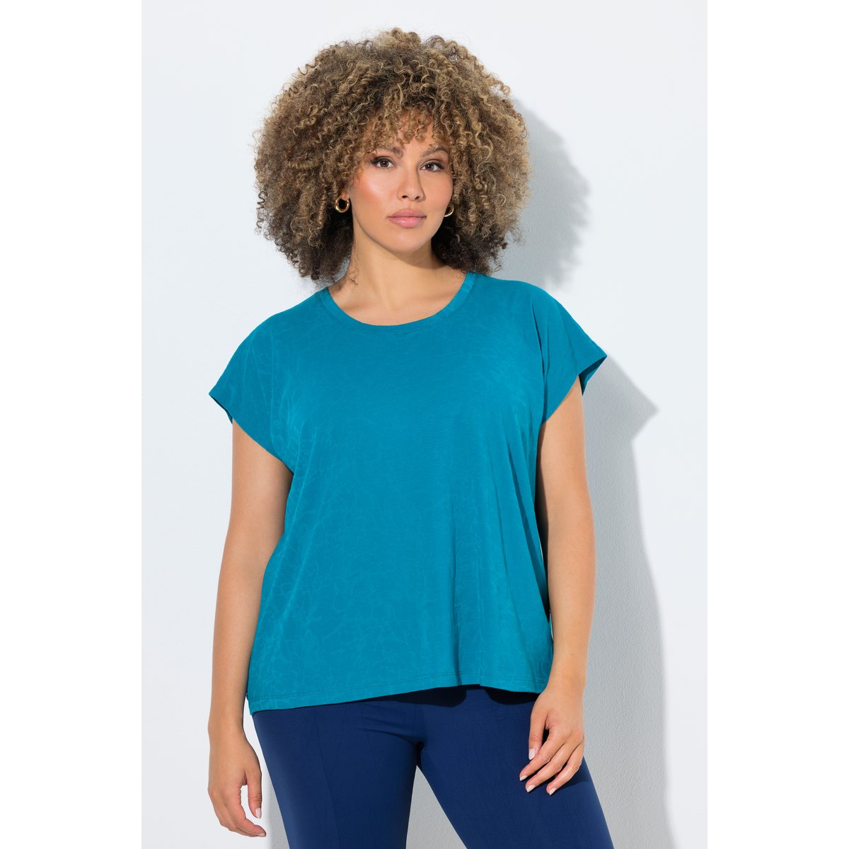 T-shirt oversize à col rond, tissu dévoré bleu fumé, ULLA POPKEN