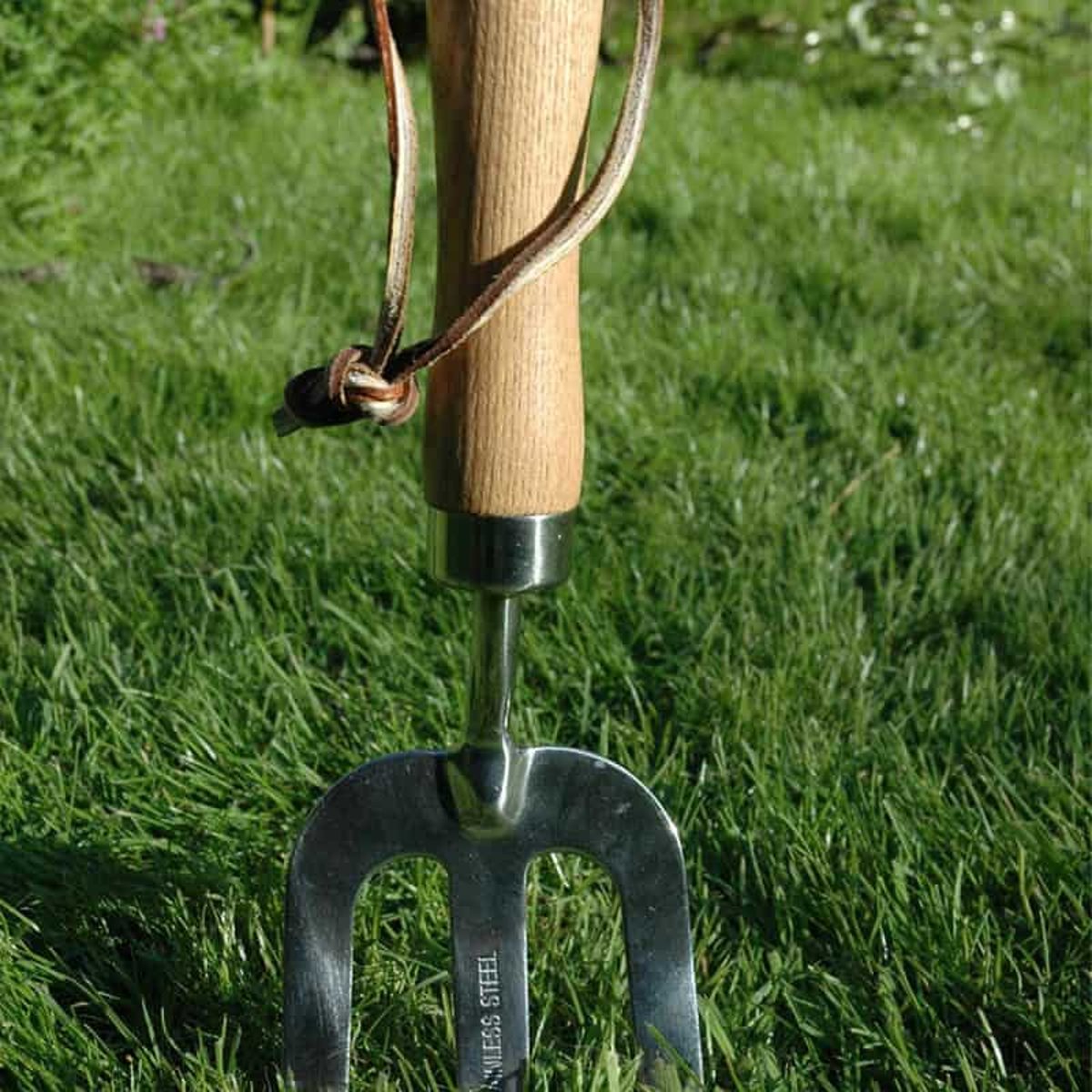 Petite Fourche couleur unique, ESSCHERT DESIGN
