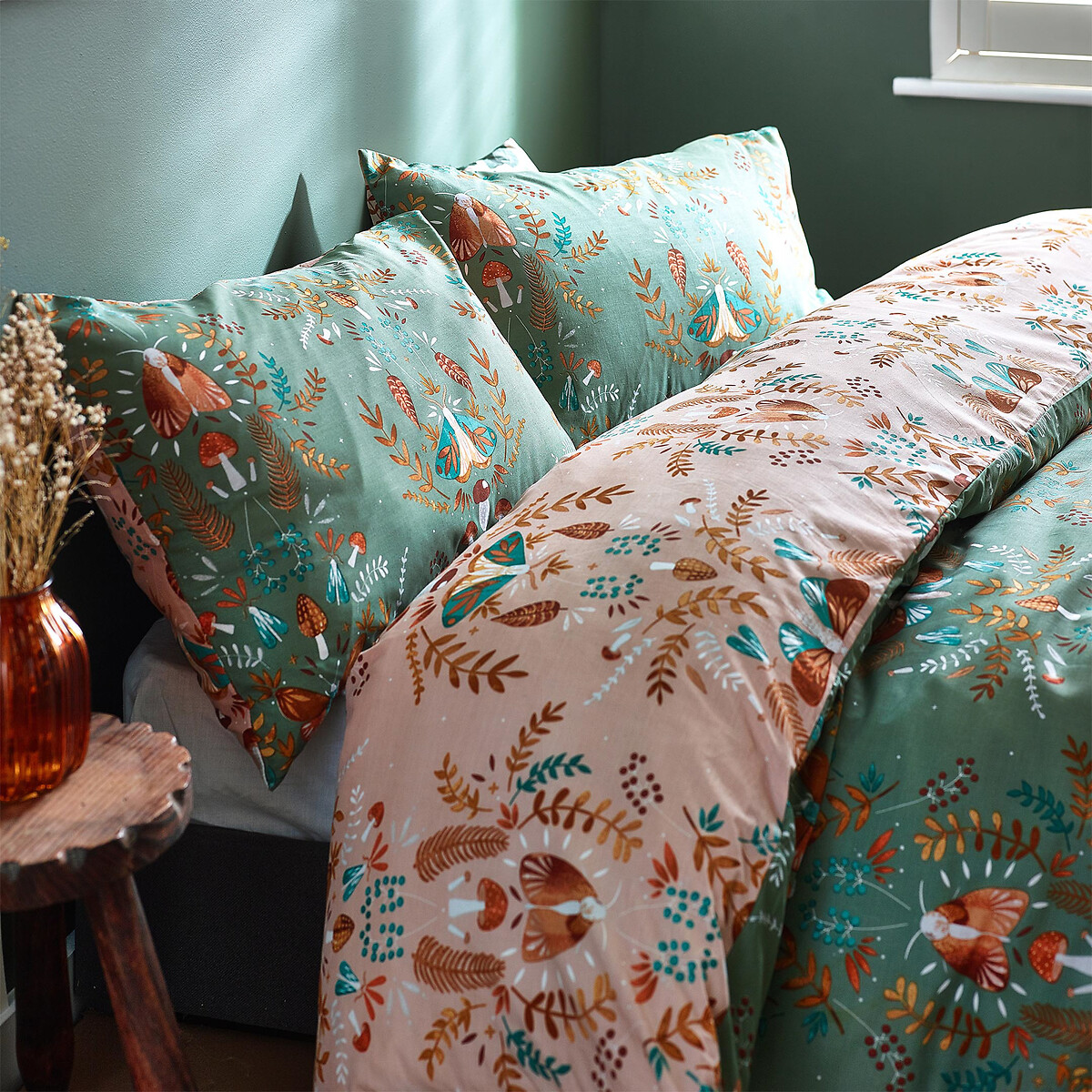 Luna Wood Cotton Mix Duvet Cover and Pillowcase Set green, FURN.