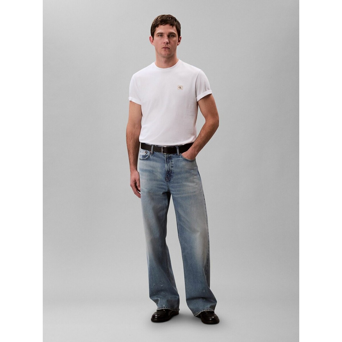Logo Badge T-Shirt white, CALVIN KLEIN JEANS