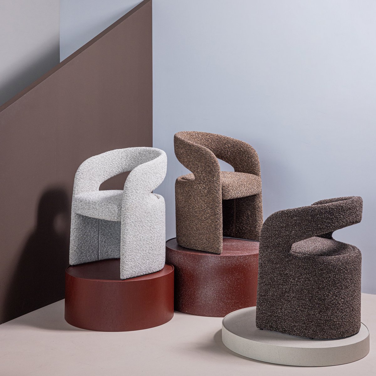 Chaise de salle à manger en bouclé épais LANOR naturel, WOOOD