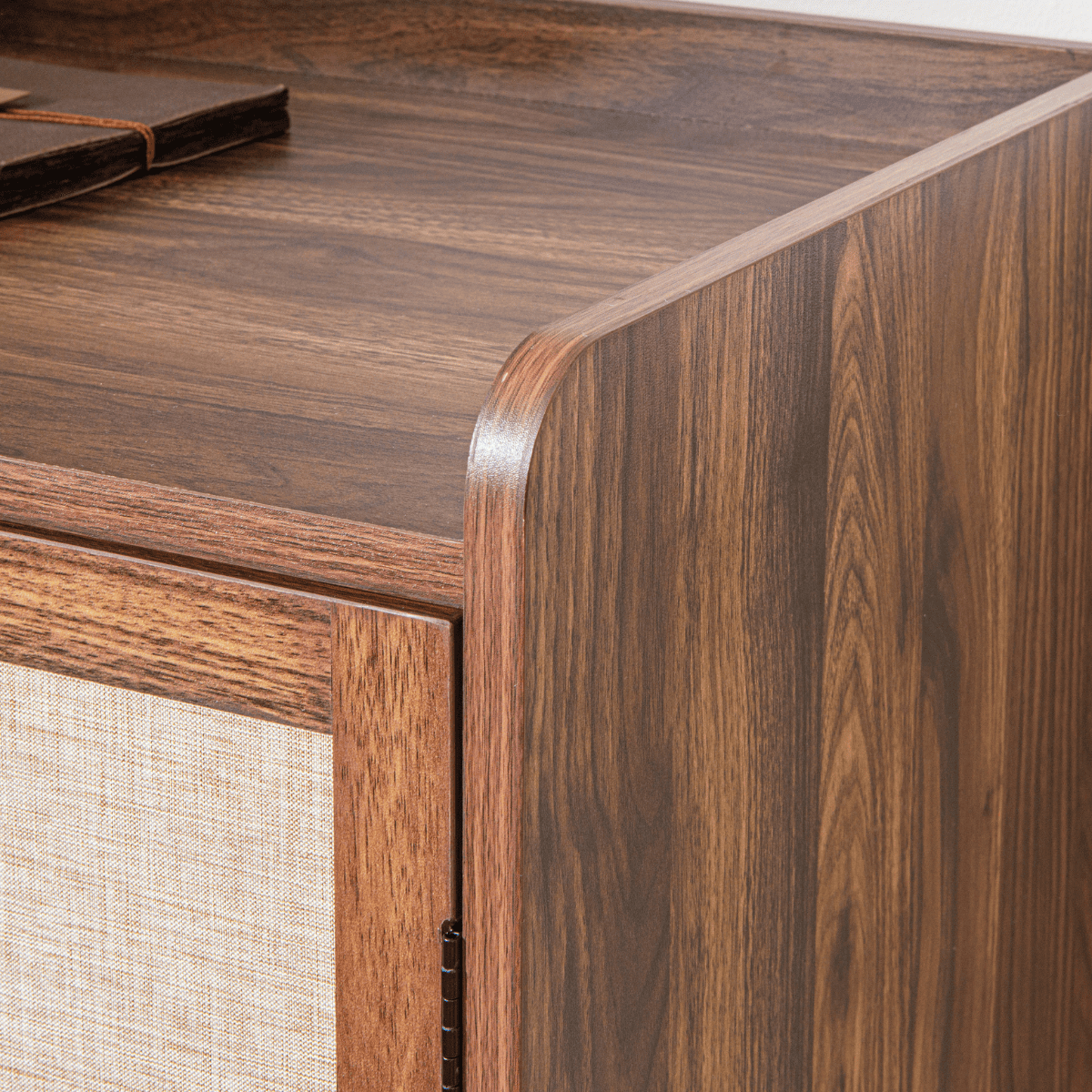 Buffet 2 portes décor noyer JETSON bois foncé, CALICOSY