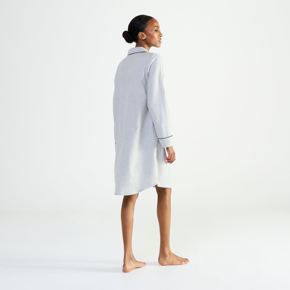 Chemise de nuit col classique en flanelle de coton RADIEUSE gris chine, LAURENCE TAVERNIER