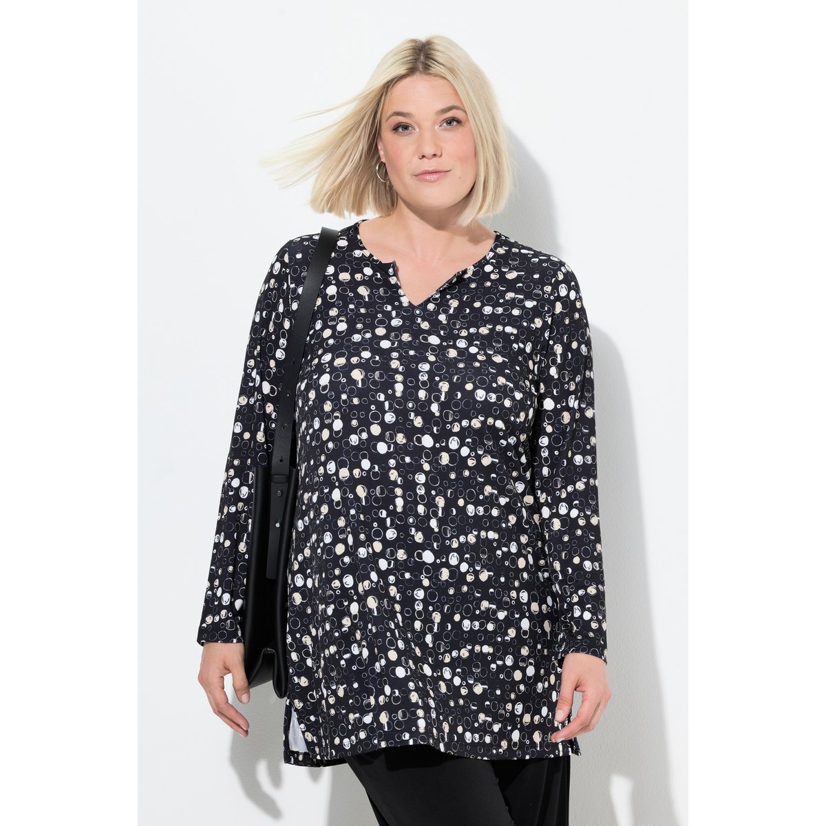 T-shirt long noir, ULLA POPKEN
