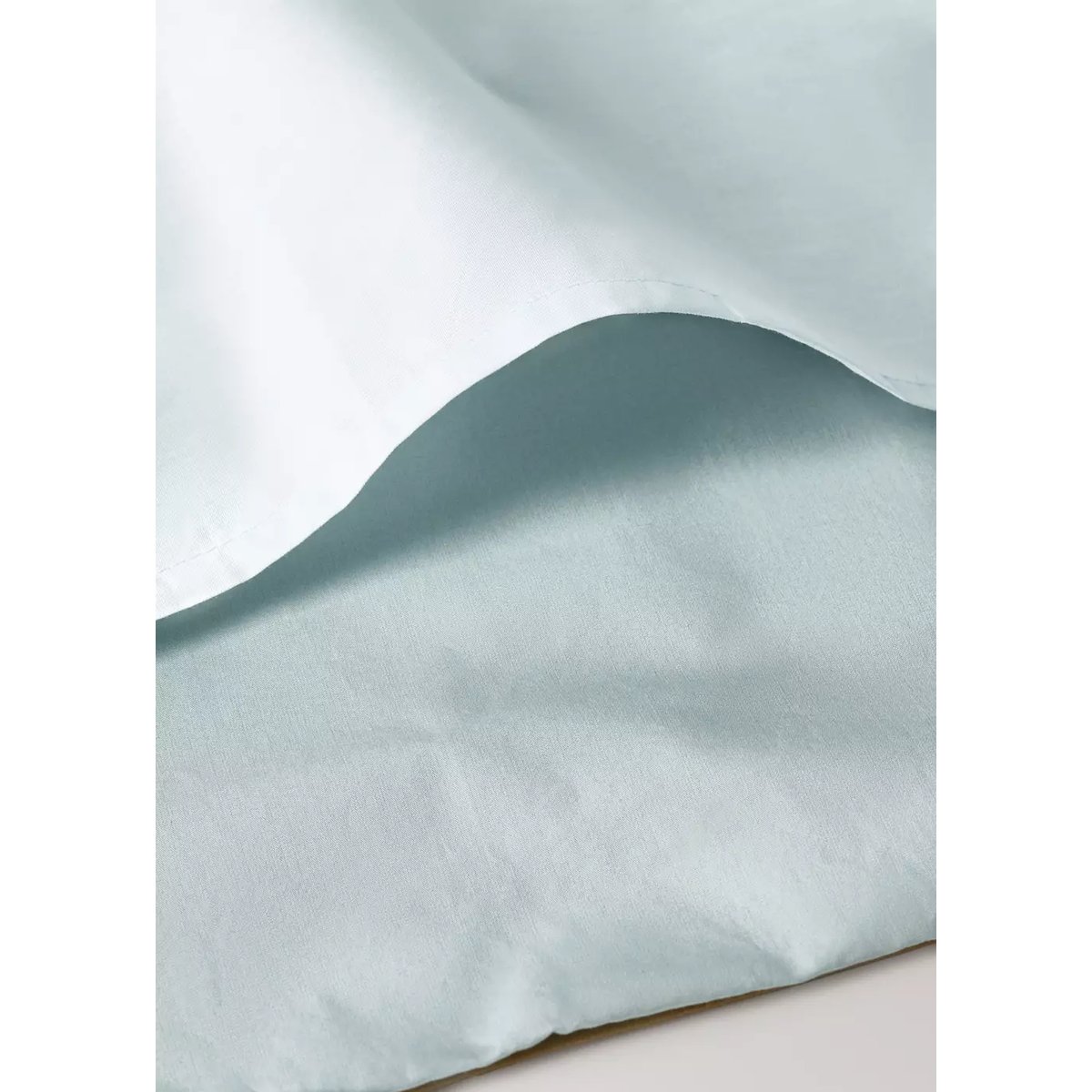 Housse de couette berceau percale de coton réversible liseré en contraste vert d´eau, MANGO HOME