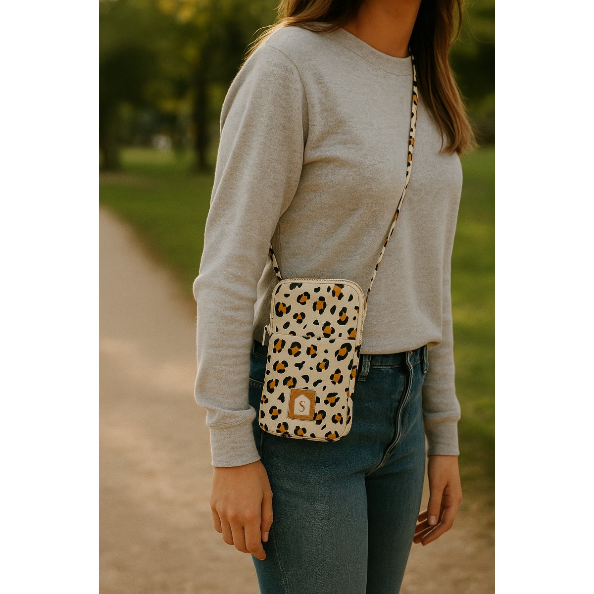 Pochette téléphone en gaze de coton matelassée imprimé Léopard - LEOPARD ecru, SAUTHON