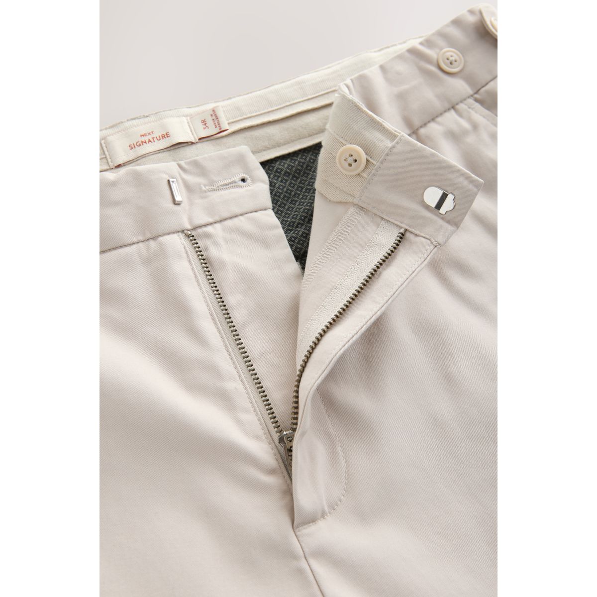Pantalon chino en coton mélangé supima blanc écru, NEXT