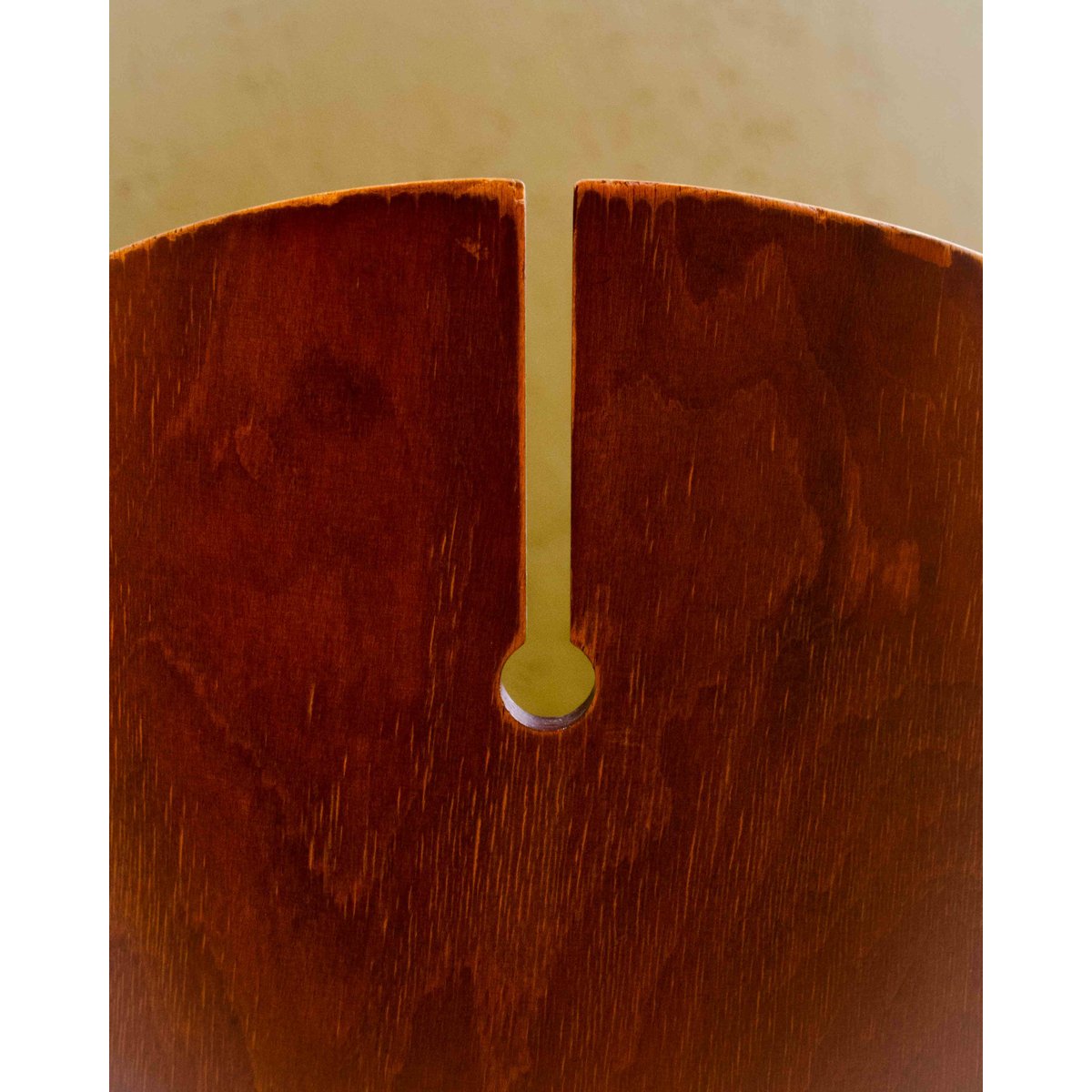 Chaise en bois cintré Alma N°1919 - Bon état noir, DEBONGOUT