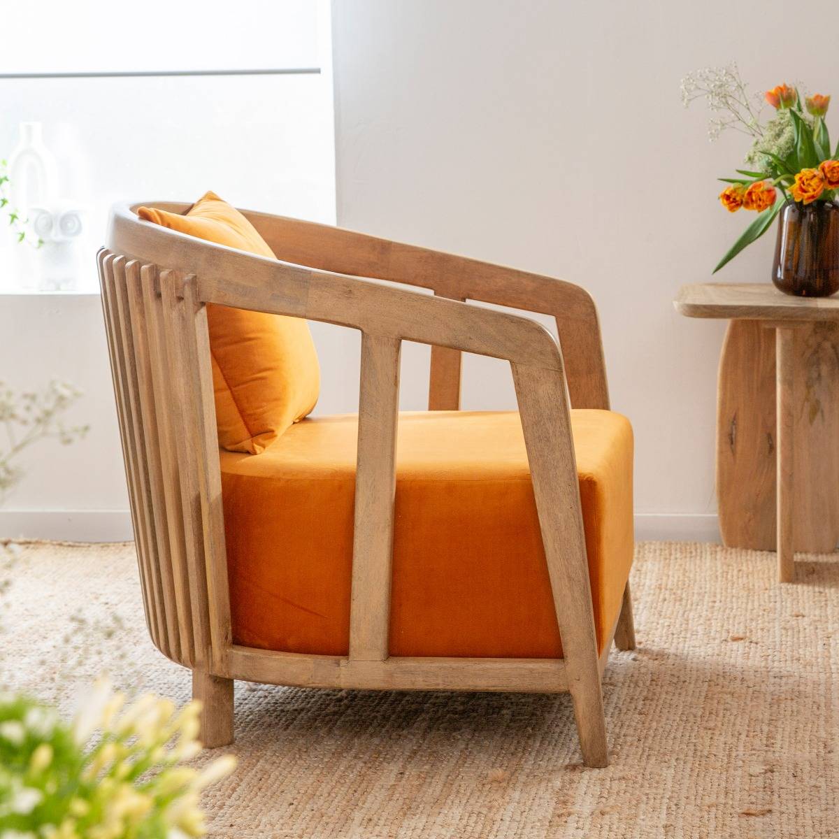 Fauteuil en bois de manguier TÉRENCE orange, MADE IN MEUBLES