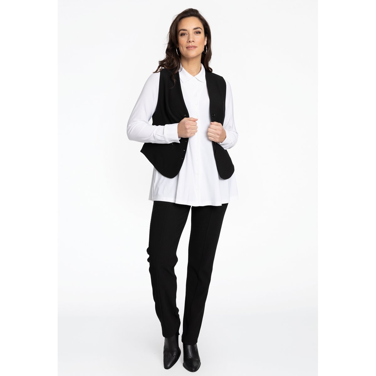 Gilet avec fermeture à bouton noir, YOEK