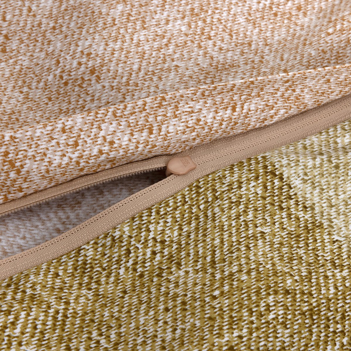 Housse de couette en satin de coton marron, LOOMIS multicolore, BOSS HOME